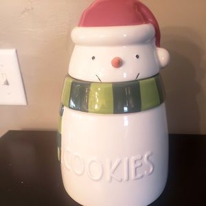 Snowman ceramic cookie jar